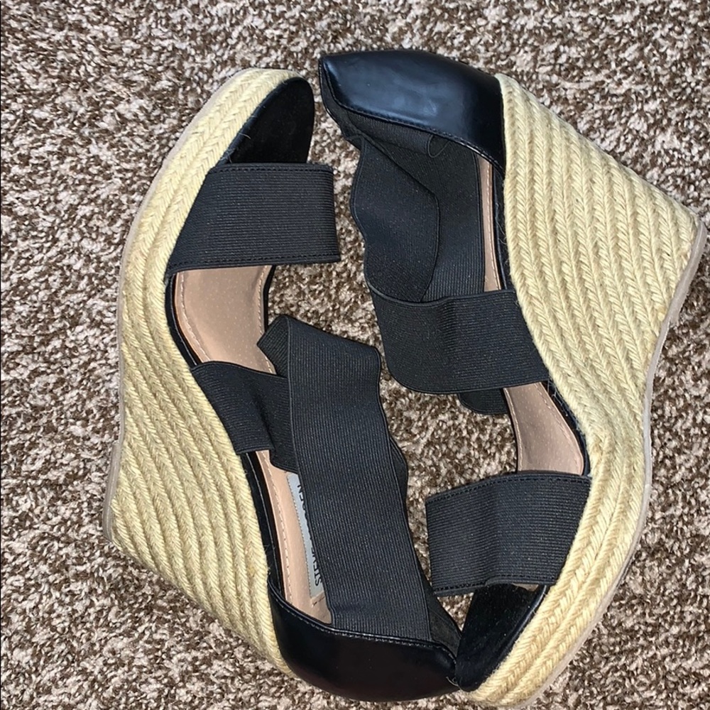 Wedges - Picture 2 of 5